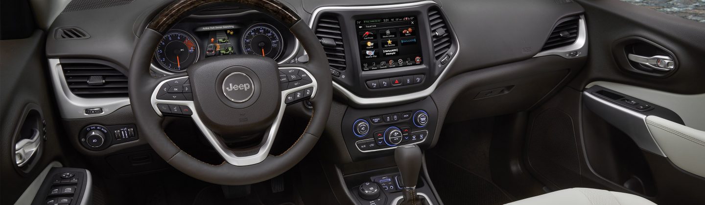 2017-Jeep-Cherokee-VLP-Overland-Interior-Beauty