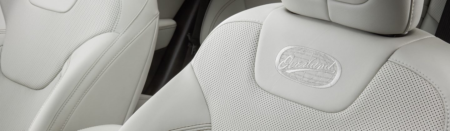 2017-Jeep-Cherokee-VLP-Overland-Premium-Nappa-Leather-Trim